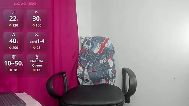 parysmoore online show from November 20, 1:06 am