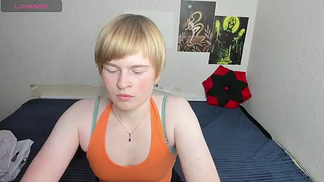 Cattie w  online show from November 26, 1:06 am