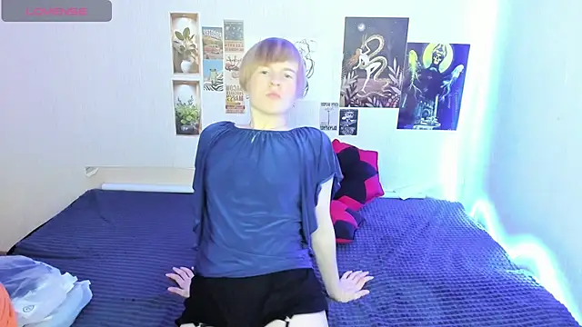 Cattie w  online show from November 28, 1:19 am