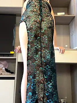 Snapshot of POS001 chatting on November 21, 5:50 am POS001 online show from November 21, 5:50 am