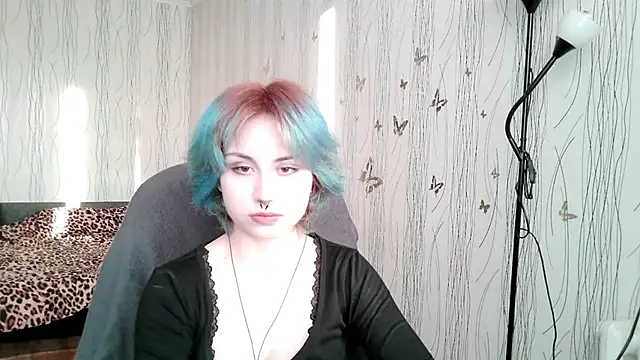 LeisaHopperstad online show from March 23, 2:21 pm