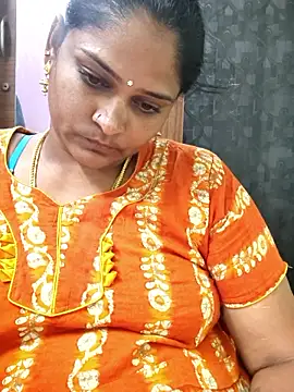 Snapshot of navyasree143 chatting on September 30, 3:11 am navyasree143 online show from September 30, 3:11 am
