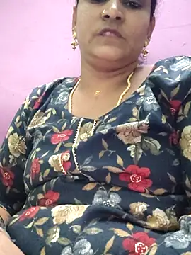 Snapshot of navyasree143 chatting on October 1, 3:51 pm navyasree143 online show from October 1, 3:51 pm