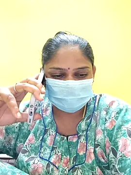 Snapshot of navyasree143 chatting on October 6, 2:53 am navyasree143 online show from October 6, 2:53 am