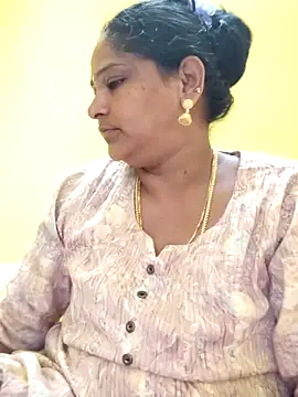 Snapshot of navyasree143 chatting on October 7, 3:14 am navyasree143 online show from October 7, 3:14 am