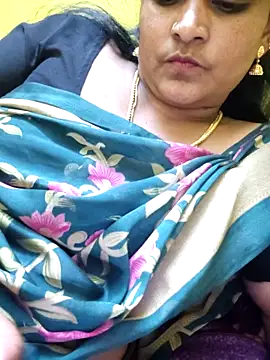 Snapshot of navyasree143 chatting on October 22, 4:40 pm navyasree143 online show from October 22, 4:40 pm