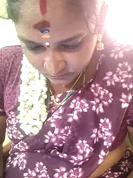 navyasree143 online show from April 19, 11:09 am