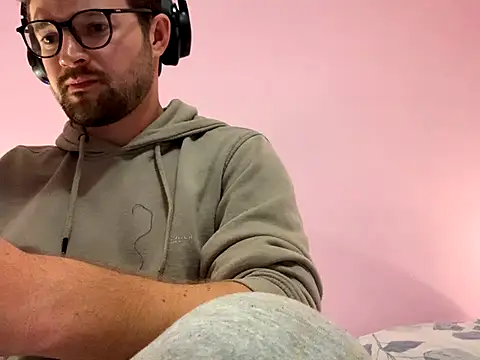 Jasonsnzuk online show from October 13, 8:53 pm