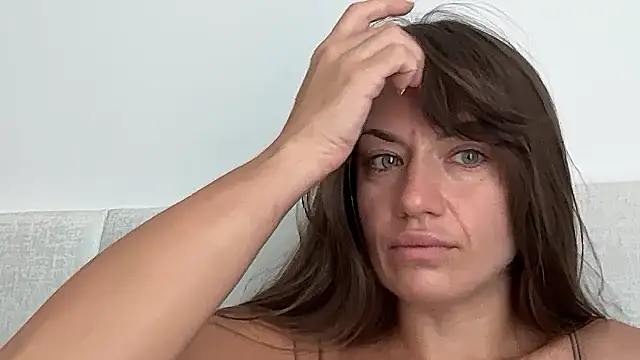 Roriann online show from February 20, 5:15 am