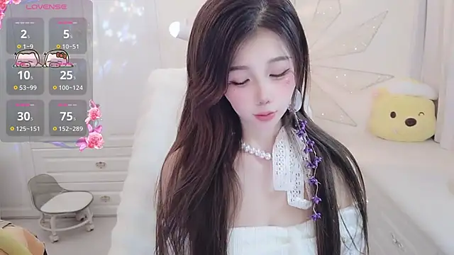 Snapshot of Coco-Di chatting on October 13, 1:16 am Coco-Di online show from October 13, 1:16 am