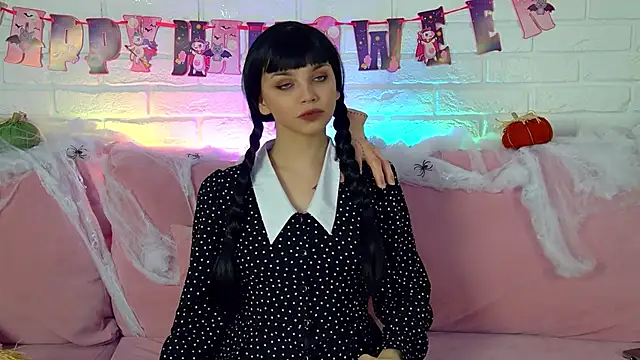 Snapshot of AnitaVenture chatting on October 30, 4:25 am AnitaVenture online show from October 30, 4:25 am