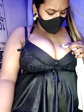 Snapshot of Hot_Girl_Dimple chatting on October 13, 5:40 am Hot Girl Dimple online show from October 13, 5:40 am