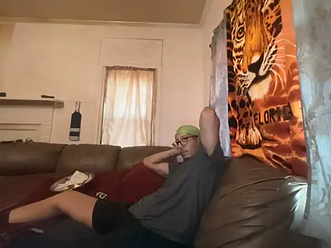 ThrowedWorldWide online show from March 2, 11:11 pm