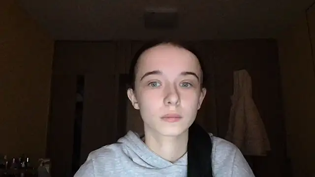 Emilia Light online show from December 23, 9:18 am