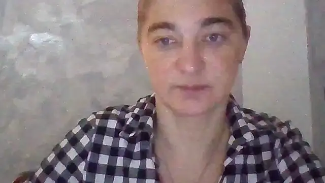 GoldenAngelMilf online show from October 25, 6:43 am