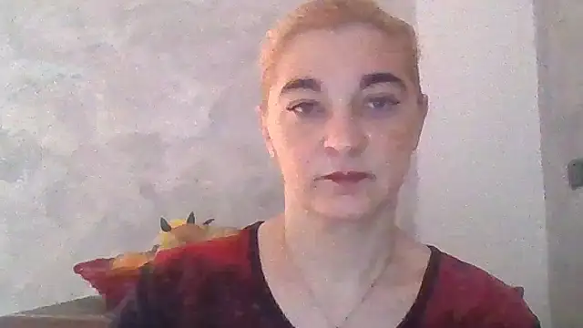 GoldenAngelMilf online show from April 21, 6:31 am