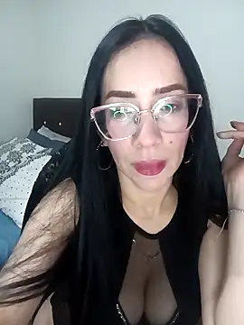 Snapshot of YaraDuartee chatting on March 21, 11:41 pm YaraDuartee online show from March 21, 11:41 pm