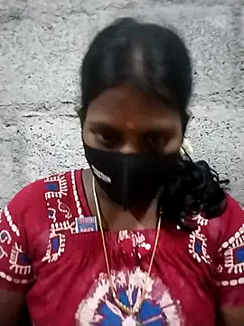 Snapshot of Tamil_Hot_Sandy chatting on June 1, 3:58 pm Tamil Hot Sandy online show from June 1, 3:58 pm