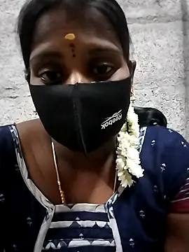 Snapshot of Tamil_Hot_Sandy chatting on June 3, 5:18 pm Tamil Hot Sandy online show from June 3, 5:18 pm