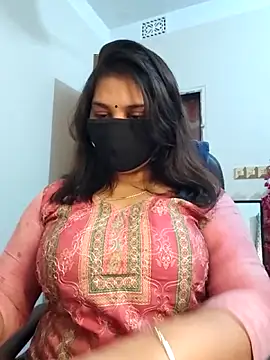 Snapshot of Queen_Homaira chatting on December 15, 6:39 am Queen Homaira online show from December 15, 6:39 am