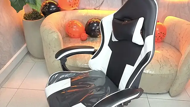 Snapshot of nathaly_tp chatting on October 31, 1:01 pm nathaly tp online show from October 31, 1:01 pm