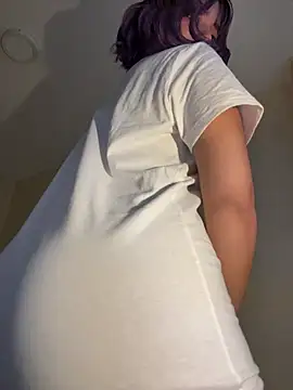 Snapshot of Capricho_01 chatting on November 18, 6:56 pm Capricho 01 online show from November 18, 6:56 pm