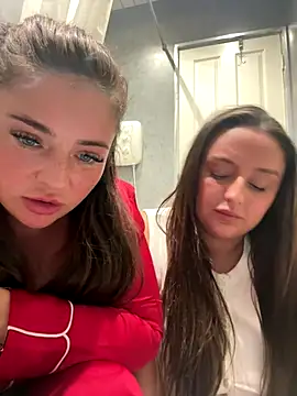 Playfulvixen25 online show from November 20, 12:44 am