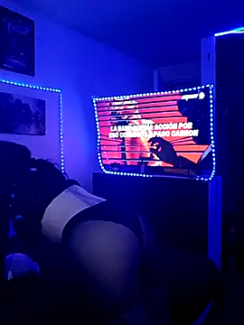 pinklajokr online show from December 3, 5:15 am