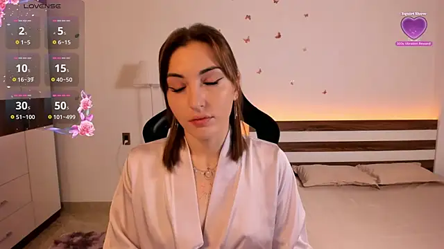 Snapshot of AmyVilvet_ chatting on October 21, 9:26 pm AmyVilvet online show from October 21, 9:26 pm