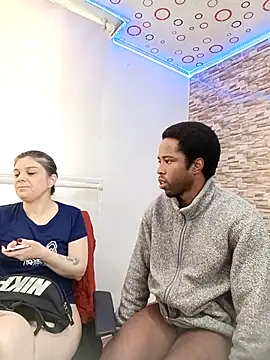 Snapshot of Yin_yang_hot chatting on November 29, 4:54 pm Yin yang hot online show from November 29, 4:54 pm