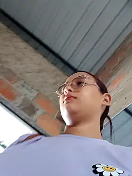 young dairy01 online show from October 4, 12:14 pm