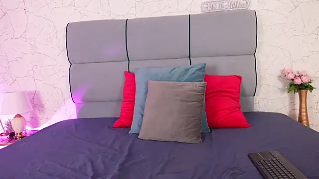 Snapshot of AngieBrookk chatting on January 16, 8:40 am AngieBrookk online show from January 16, 8:40 am