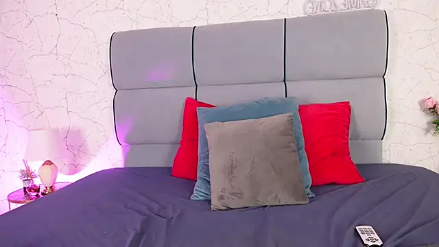 Snapshot of AngieBrookk chatting on February 1, 8:46 am AngieBrookk online show from February 1, 8:46 am