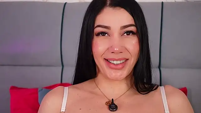 Snapshot of AngieBrookk chatting on February 13, 8:32 am AngieBrookk online show from February 13, 8:32 am