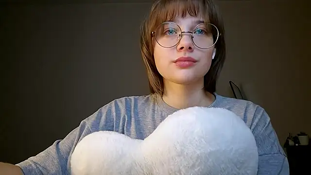 ExitedTroth online show from April 25, 6:38 pm