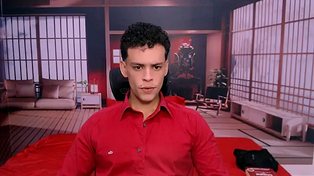 Snapshot of DominicBlazze chatting on October 13, 7:03 pm DominicBlazze online show from October 13, 7:03 pm