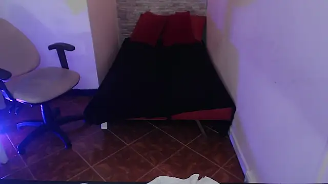  ceeleste cute  online show from October 1, 7:14 am