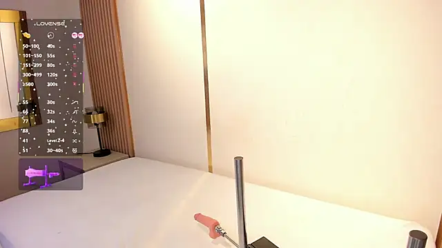 EmmiHops online show from November 25, 1:11 pm