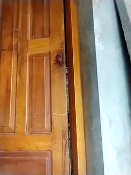 lmc-zz online show from April 22, 12:35 am