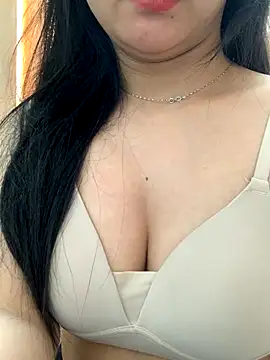 Lydia-a online show from November 22, 5:39 am