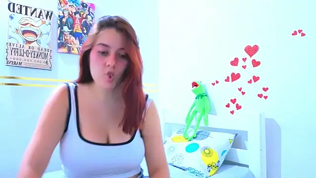 Snapshot of LyraCarter chatting on February 25, 1:04 am LyraCarter online show from February 25, 1:04 am