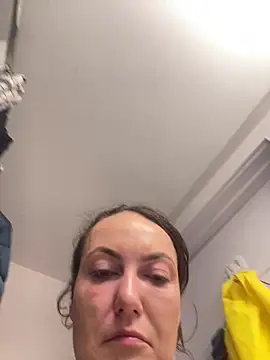 sexybriiiixoxo online show from May 10, 3:23 am