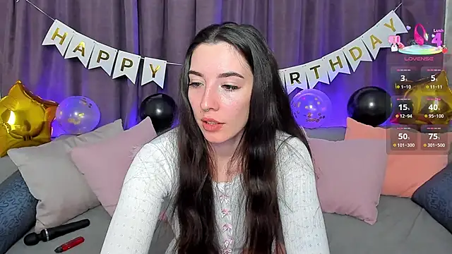 Snapshot of Curious_Lily chatting on November 29, 1:08 am Curious Lily online show from November 29, 1:08 am