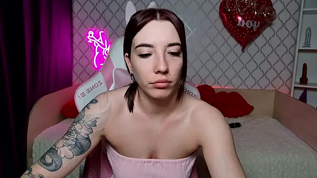 Curious Lily online show from March 23, 12:47 am