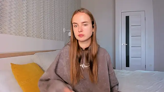 Snapshot of LilMary_ chatting on October 22, 6:02 am LilMary  online show from October 22, 6:02 am