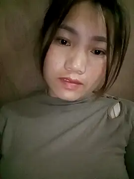 min-xinh online show from November 1, 9:28 pm