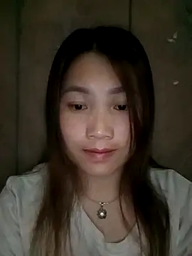 min-xinh online show from November 6, 3:02 pm