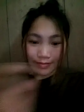 min-xinh online show from February 6, 9:51 pm