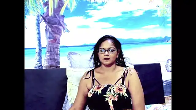 indianswtbella online show from February 12, 5:41 pm