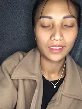 Snapshot of July_sexy69 chatting on November 3, 3:02 pm July sexy69 online show from November 3, 3:02 pm